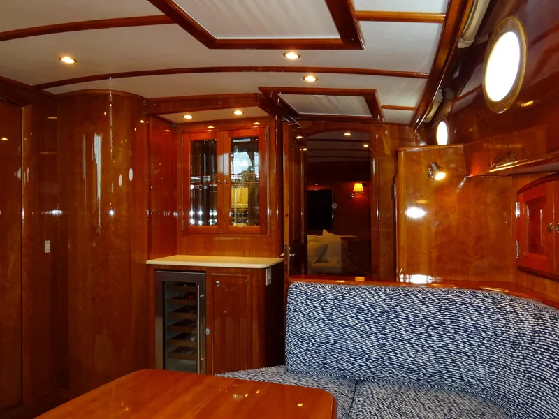 Slide: The Image of Custom bar forward - 26