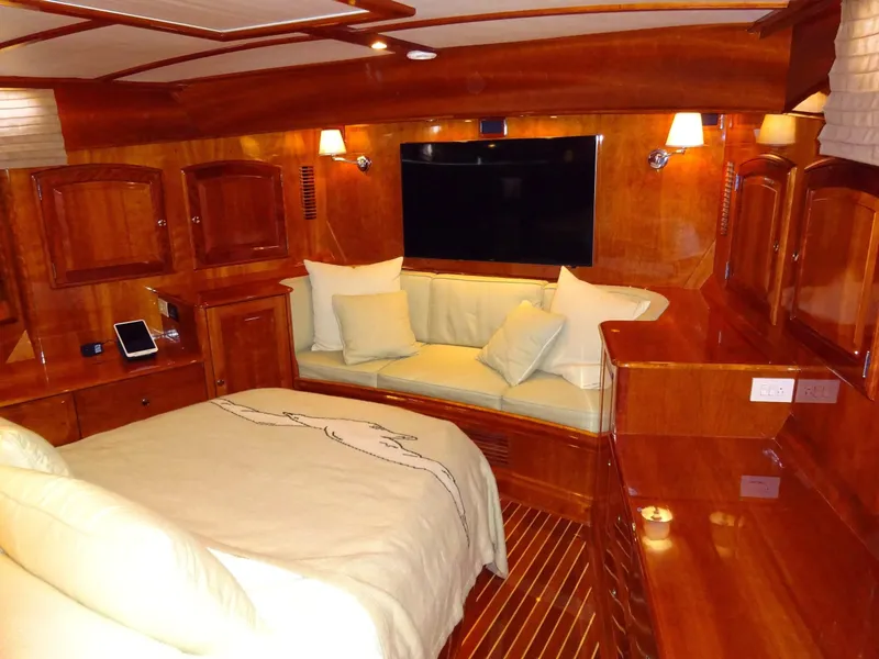 Slide: The Image of Master Cabin - 29