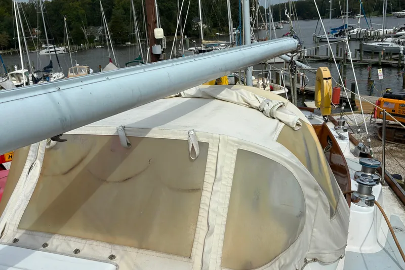 Slide: The Image of Hinckley Yachts Bermuda 40 1970 - 27