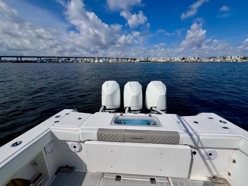 Slide: The Image of Caymas 341 CC 2021 - 7