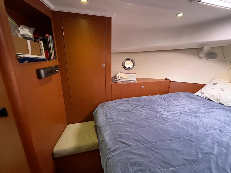 Slide: The Image of Beneteau Swift Trawler 34 2014 - 65