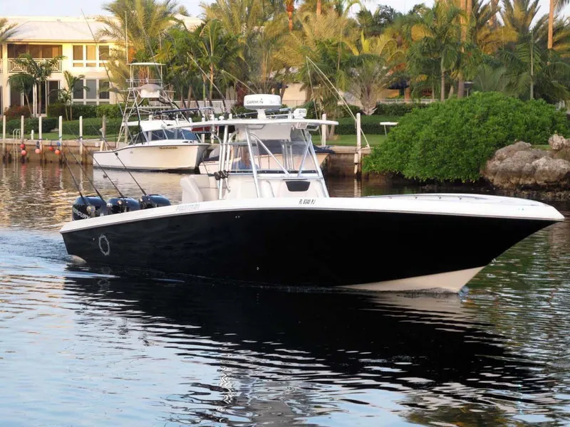 Slide: The Image of Fountain 38 Center Console 2012 - 0