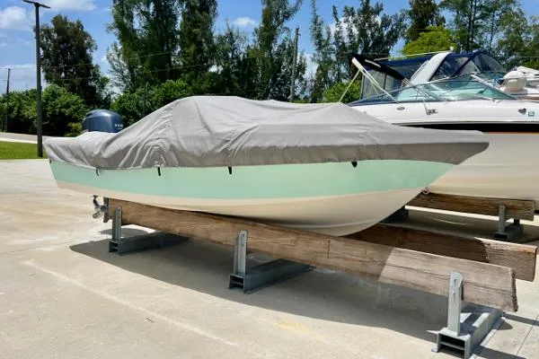 Slide: The Image of Key West 176 Dual Console 2016 - 1