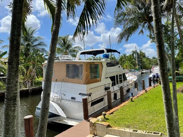 Slide: The Image of Heritage East Sundeck Trawler 1989 - 1