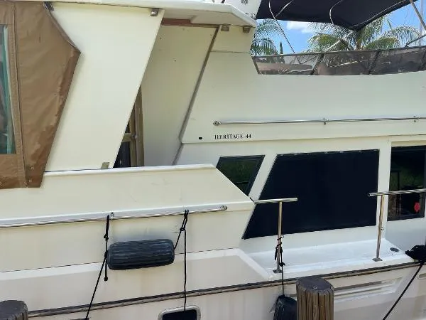 Slide: The Image of Heritage East Sundeck Trawler 1989 - 3