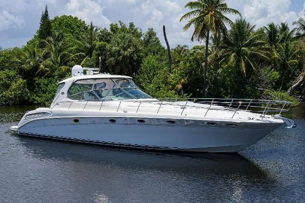 Slide: The Image of Sea Ray 550 Sundancer 2004 - 1