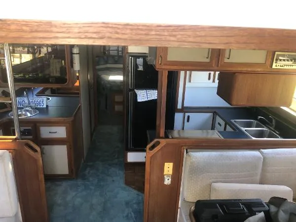 Slide: The Image of Carver Yachts 35 1986 - 3