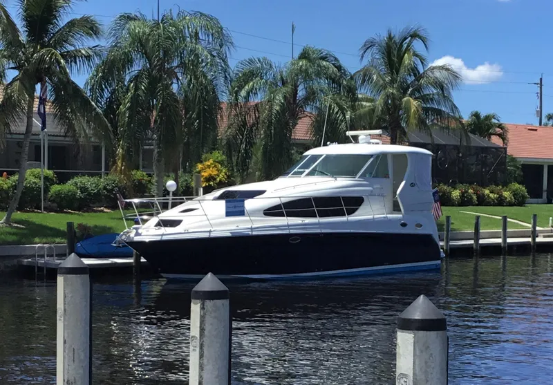 Slide: The Image of Sea Ray 40 Motor Yacht 2005 - 1