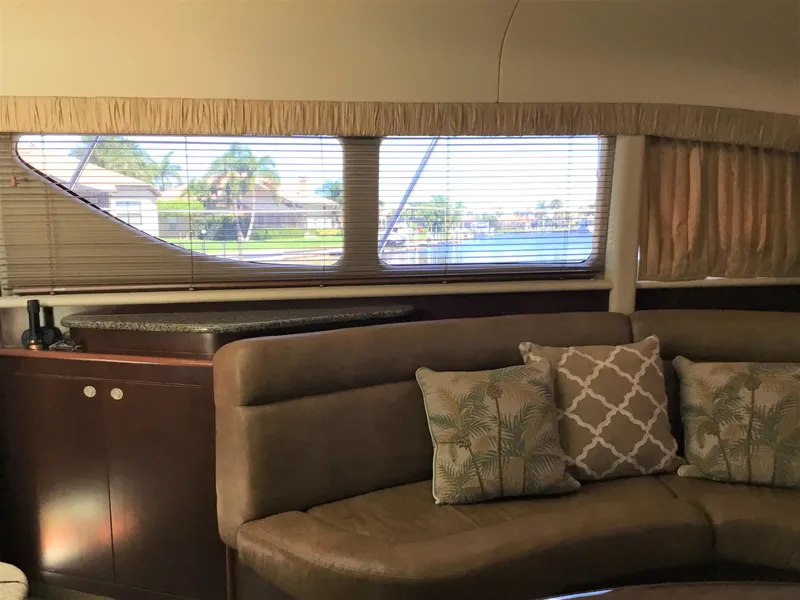 Slide: The Image of Sea Ray 40 Motor Yacht 2005 - 11