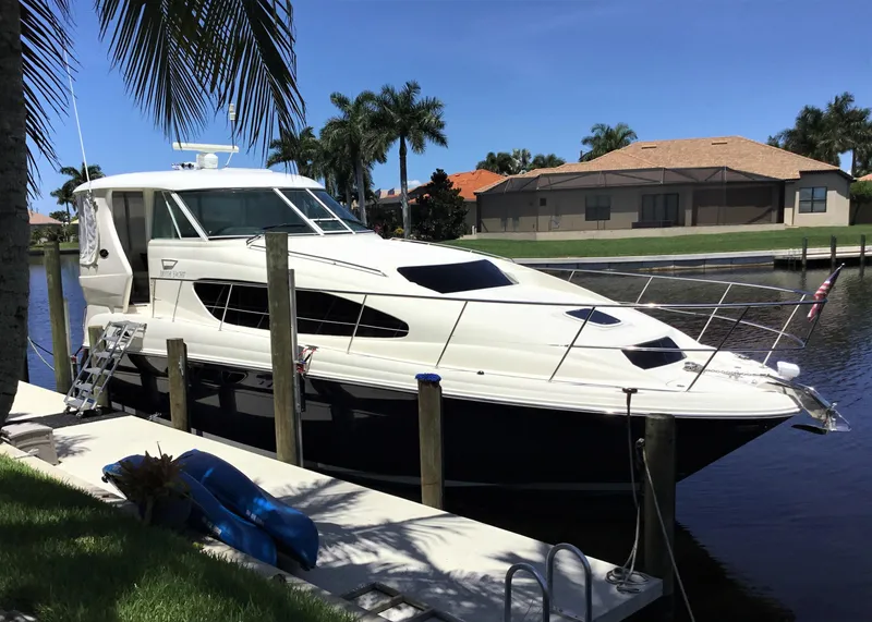 Slide: The Image of Sea Ray 40 Motor Yacht 2005 - 2