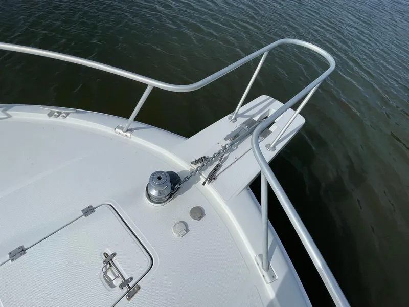 Slide: The Image of Luhrs 40 Convertible 2002 - 6