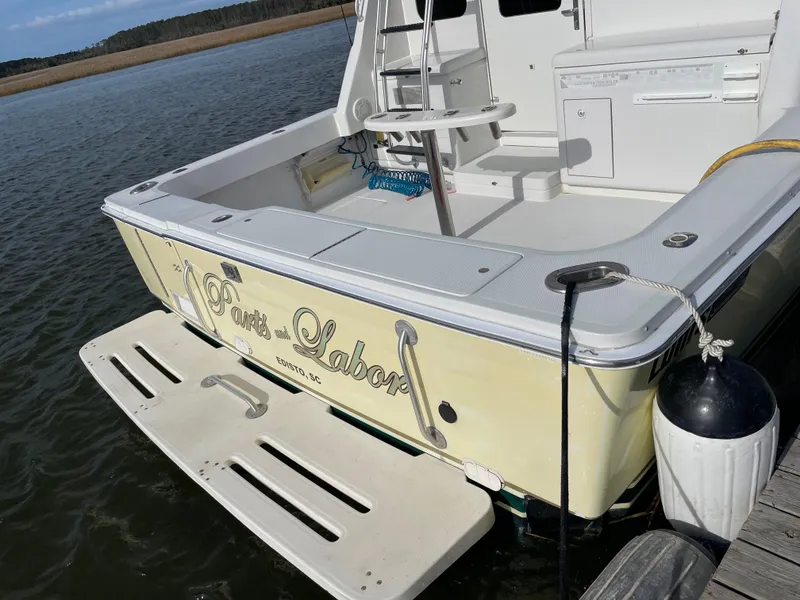 Slide: The Image of Luhrs 40 Convertible 2002 - 8