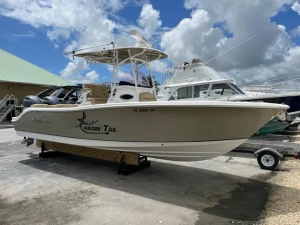 Slide: The Image of NauticStar 2602 Legacy 2020 - 0