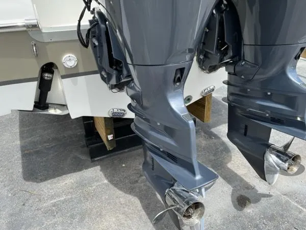 Slide: The Image of NauticStar 2602 Legacy 2020 - 3