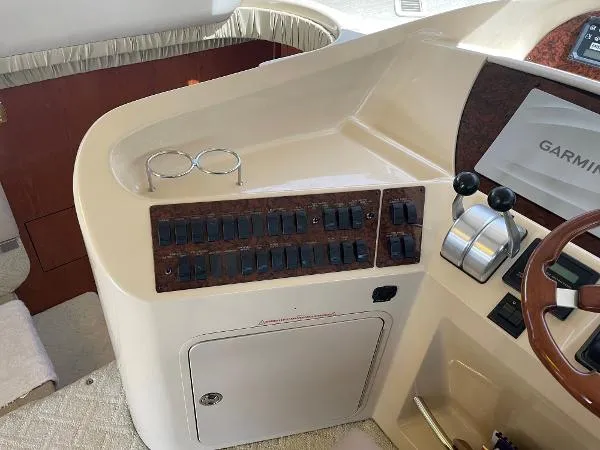 Slide: The Image of Sea Ray 540 Cockpit Motor Yacht 2001 - 9