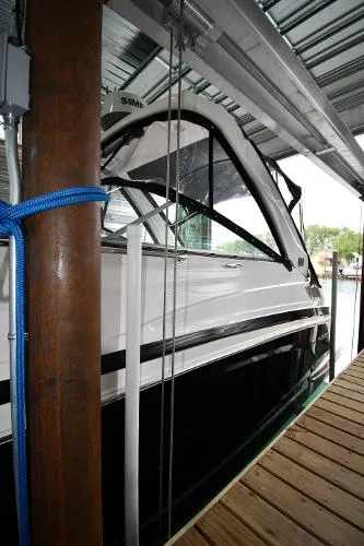 Slide: The Image of Regal 28 Express 2019 - 1