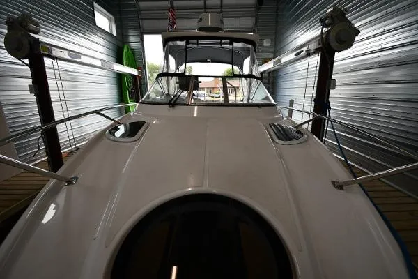 Slide: The Image of Regal 28 Express 2019 - 7