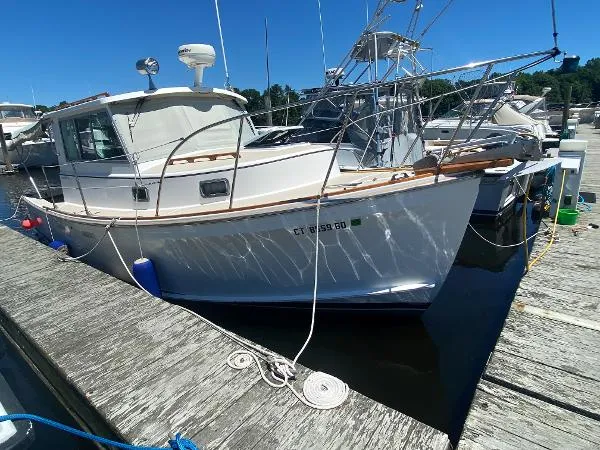 Slide: The Image of Cape Dory 28 Power Yacht 1988 - 1
