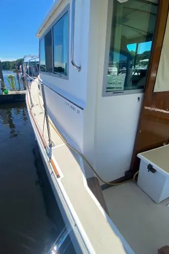 Slide: The Image of Cape Dory 28 Power Yacht 1988 - 9