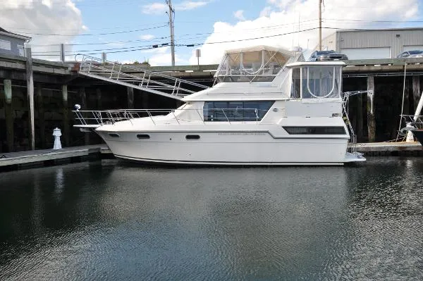 Slide: The Image of Carver Yachts AFT CABIN 38 1991 - 1