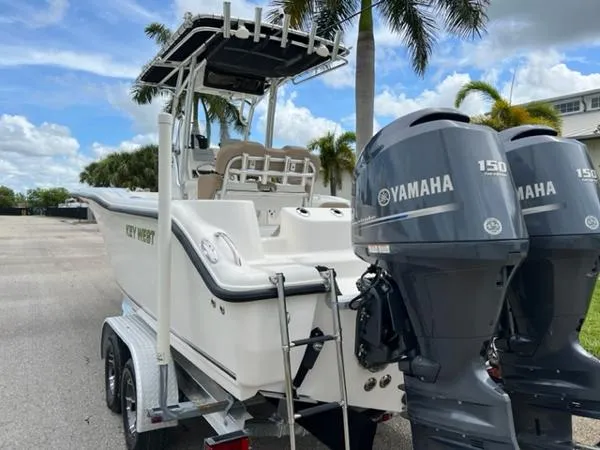 Slide: The Image of Key West 244 Center Console 2013 - 7