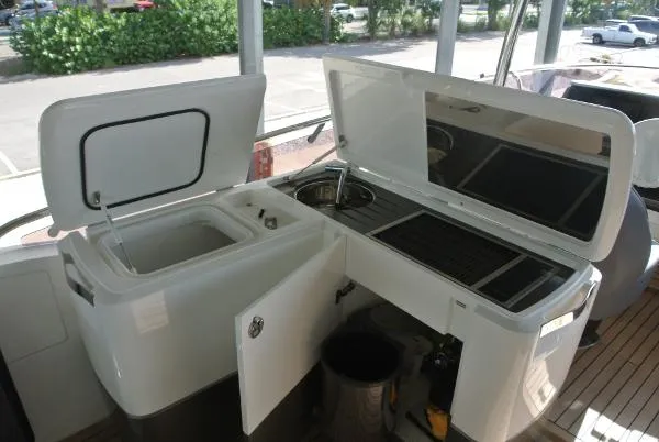 Slide: The Image of Princess 62 Flybridge 2018 - 10