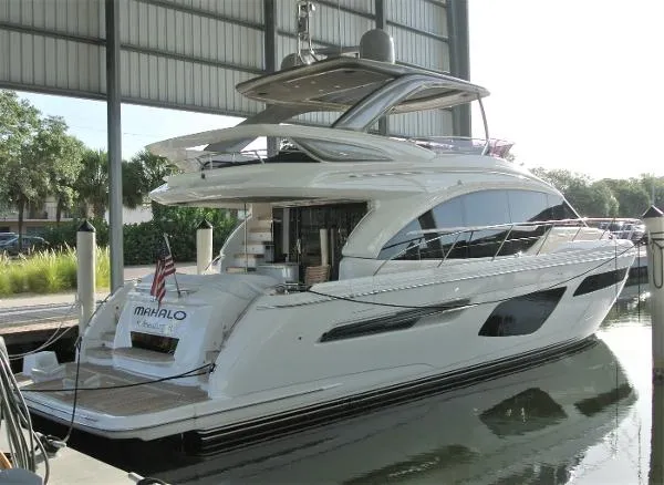 Slide: The Image of Princess 62 Flybridge 2018 - 6