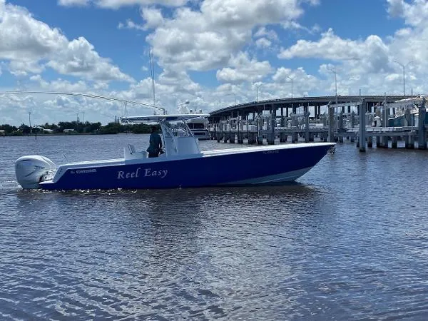 Slide: The Image of Contender 35 ST 2021 - 4