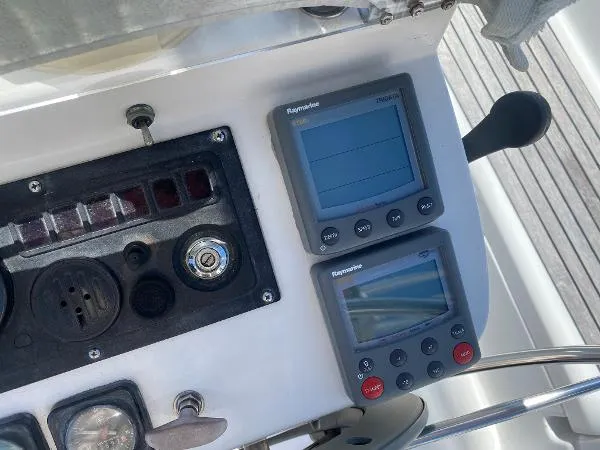 Slide: The Image of Beneteau Oceanis 311 2000 - 10