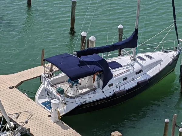 Slide: The Image of Beneteau Oceanis 311 2000 - 5