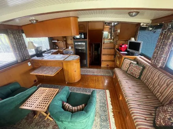 Slide: The Image of Hans Christian 45 Independence Trawler 1988 - 4