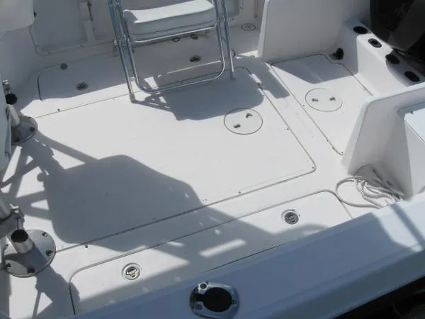 Slide: The Image of Angler 220 WA 2005 - 7