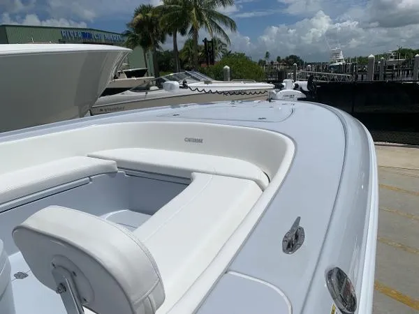 Slide: The Image of Contender 25 Bay 2022 - 6