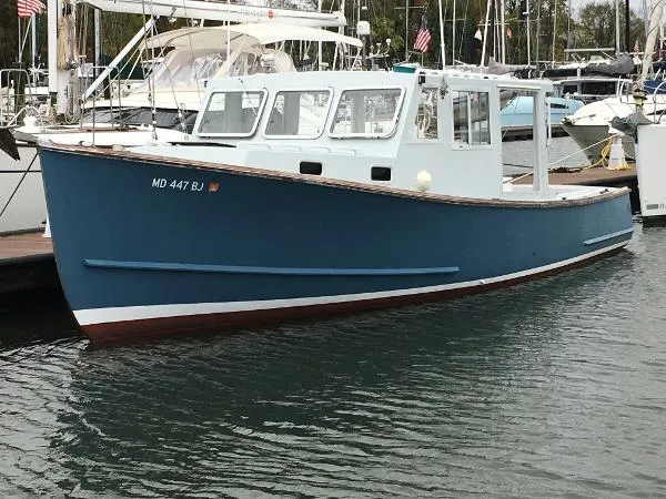 Slide: The Image of Jarvis Newman 32 Downeast 1984 - 1