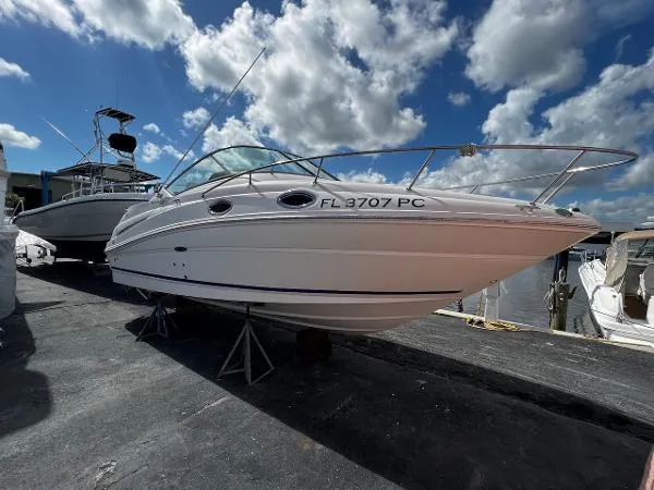 Slide: The Image of Sea Ray 240 Sundancer 2010 - 0