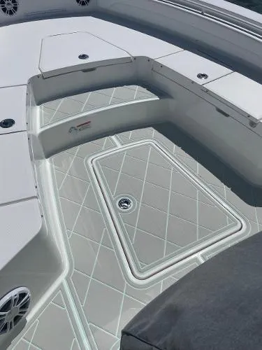 Slide: The Image of Regulator Marine 26XO 2022 - 4