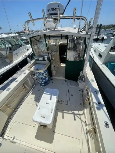 Slide: The Image of Albin 28 Flush Deck 2004 - 1