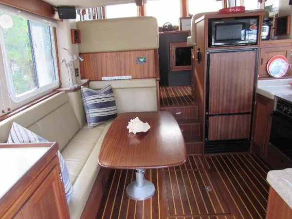Slide: The Image of American Tug "34" Pilothouse Trawler 2011 - 3