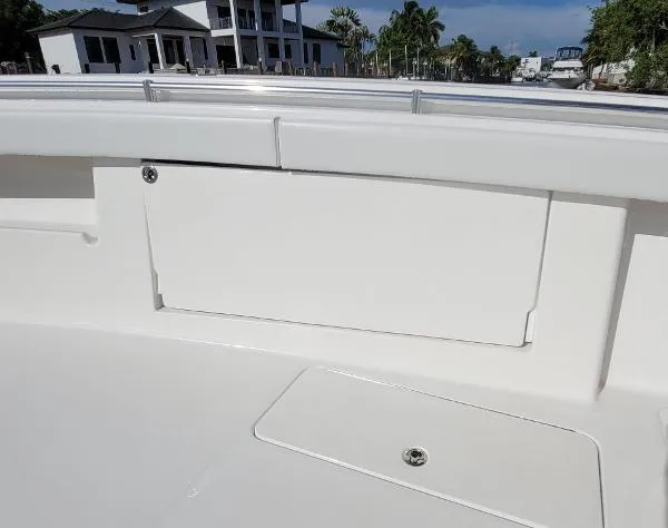 Slide: The Image of Invincible 39 Open Fisherman 2019 - 11