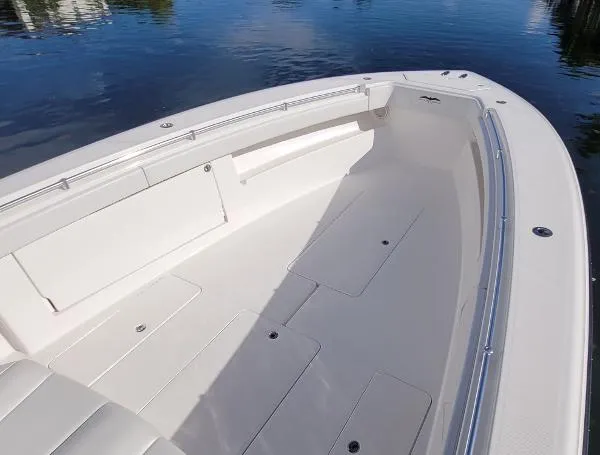 Slide: The Image of Invincible 39 Open Fisherman 2019 - 9