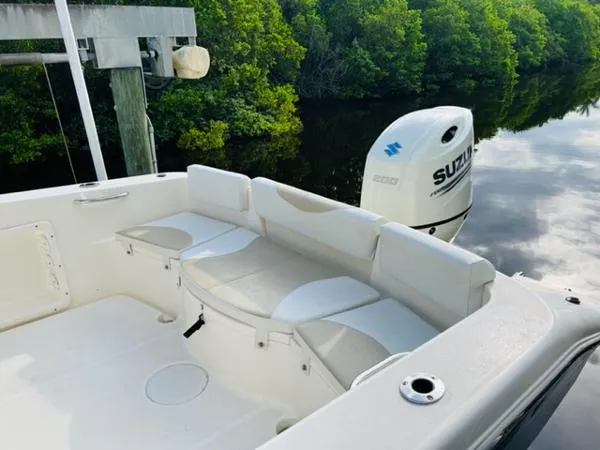 Slide: The Image of Bulls Bay 230 Center Console 2020 - 3