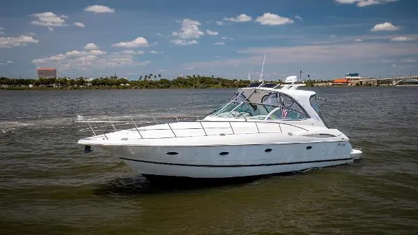 Slide: The Image of Cruisers 3970 Express 2003 - 0