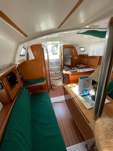 Slide: The Image of Beneteau 323 2008 - 5