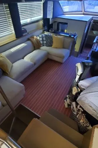 Slide: The Image of Hatteras 52 Cockpit Motor Yacht 1991 - 10