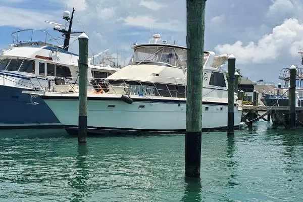 Slide: The Image of Hatteras 52 Cockpit Motor Yacht 1991 - 3