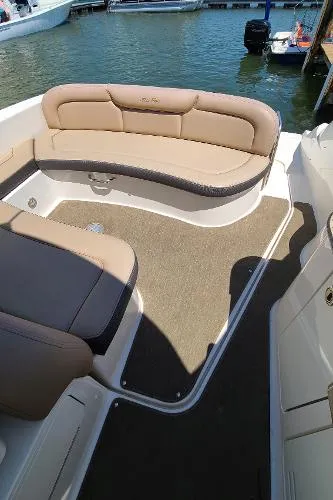 Slide: The Image of Sea Ray 330 Sundancer 2016 - 10