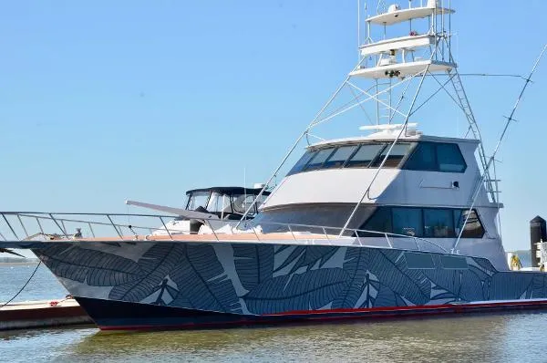 Slide: The Image of Vripack 72 Sea Hunter 1987 - 0