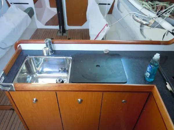 Slide: The Image of Farr 395 2003 - 9