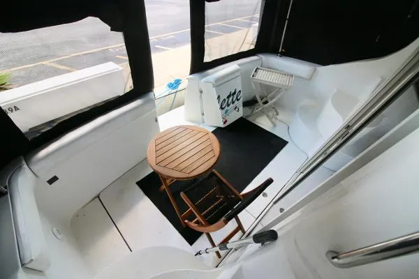 Slide: The Image of Carver Yachts 350 Mariner 2000 - 9