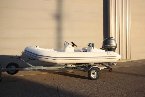 Slide: The Image of Zodiac Yachtline 400 DL NEO GL Edition 50hp In Stock 2022 - 0